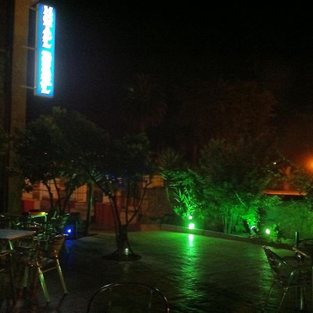 Hotel Rural Las Palmeras Мускис Екстериор снимка