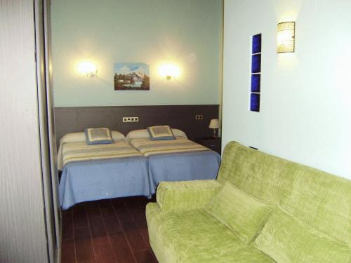 Hotel Rural Las Palmeras Мускис Екстериор снимка